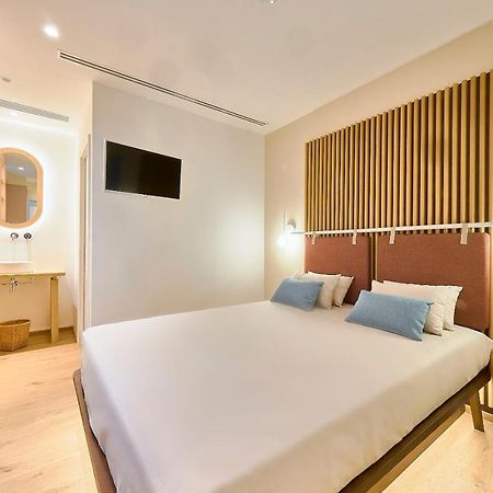 Hotel Leonor Conil Кониль-де-ла-Фронтера Экстерьер фото