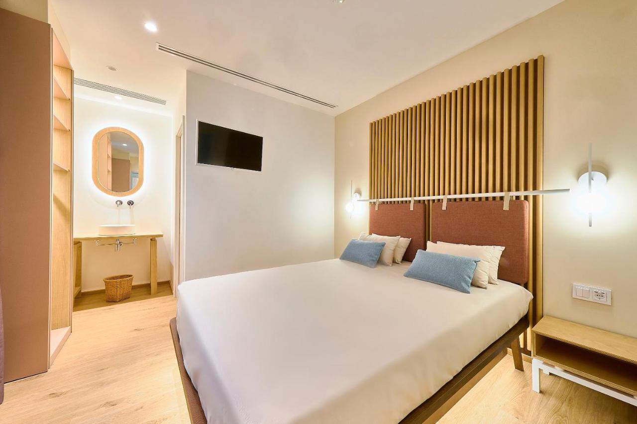 Hotel Leonor Conil Кониль-де-ла-Фронтера Экстерьер фото